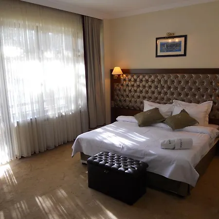 Sar Hotel