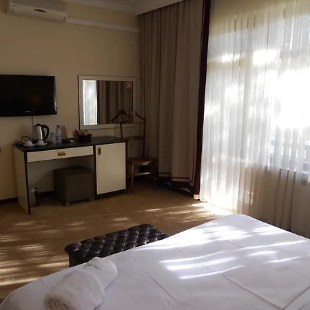 Hotel Sar 2*