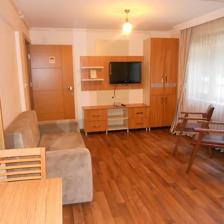 Sar Hotel 2*