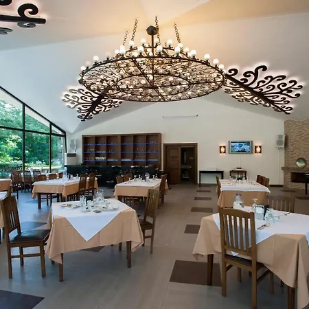 Sar Hotel