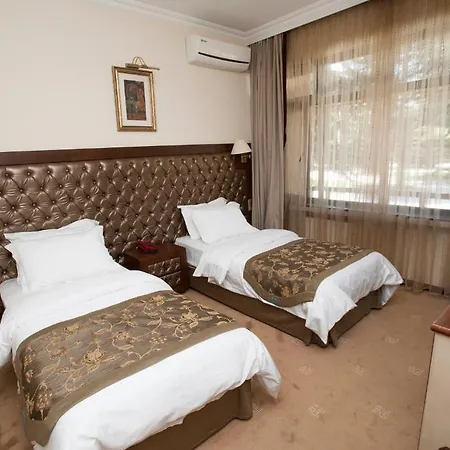 Hotel Sar 2*